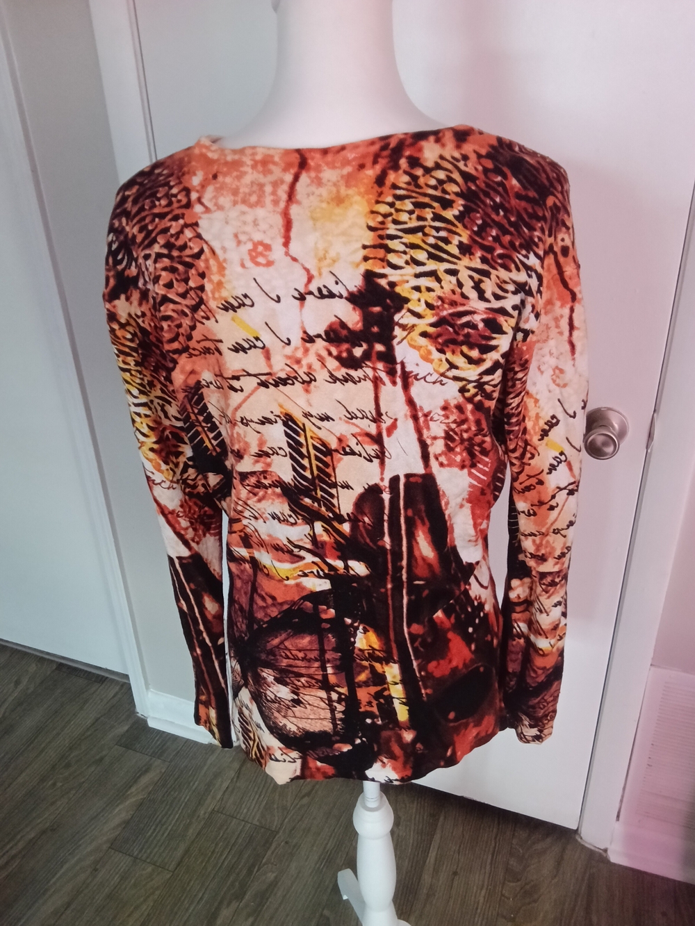 Peck & Peck Multi-Tone Abstract Script Long-Sleeve Top - Picture 4 of 7